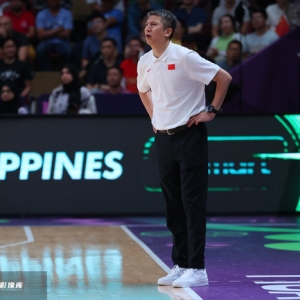 媒体人：一开始就不看好郭指导二进宫 但现在谁敢接这个烫手山芋 ...